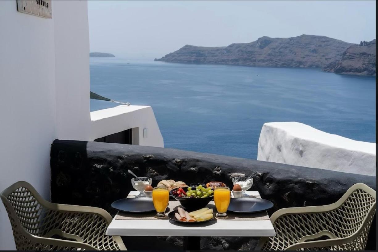 Enalion Suites Иа Екстериор снимка