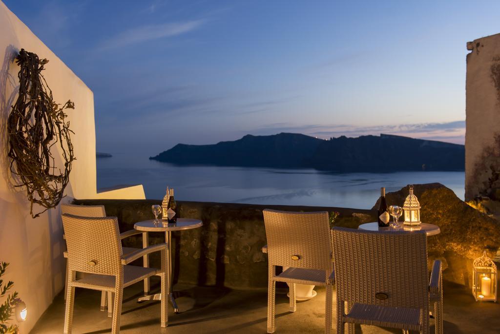 Enalion Suites Иа Екстериор снимка