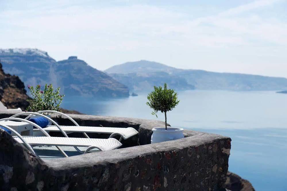 Enalion Suites Иа Екстериор снимка